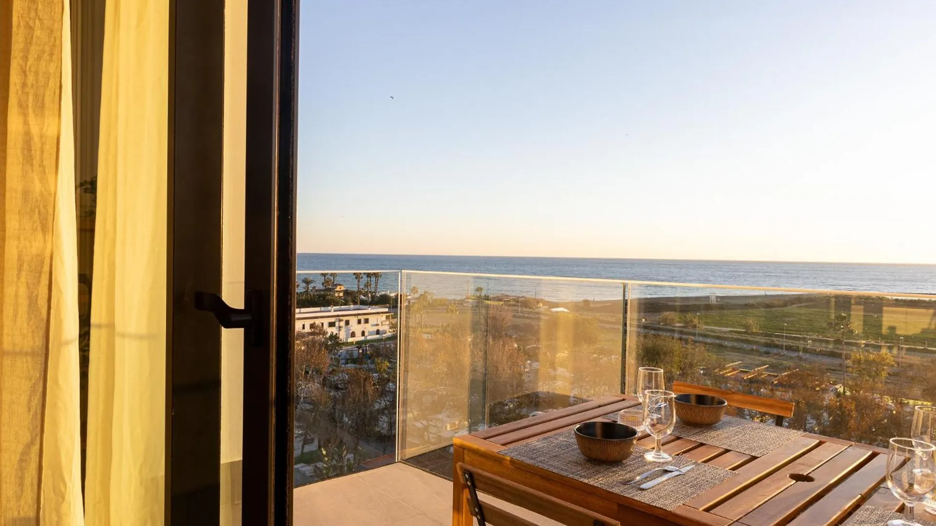 Pacific Calm Apartment Torre Del Mar 0*,