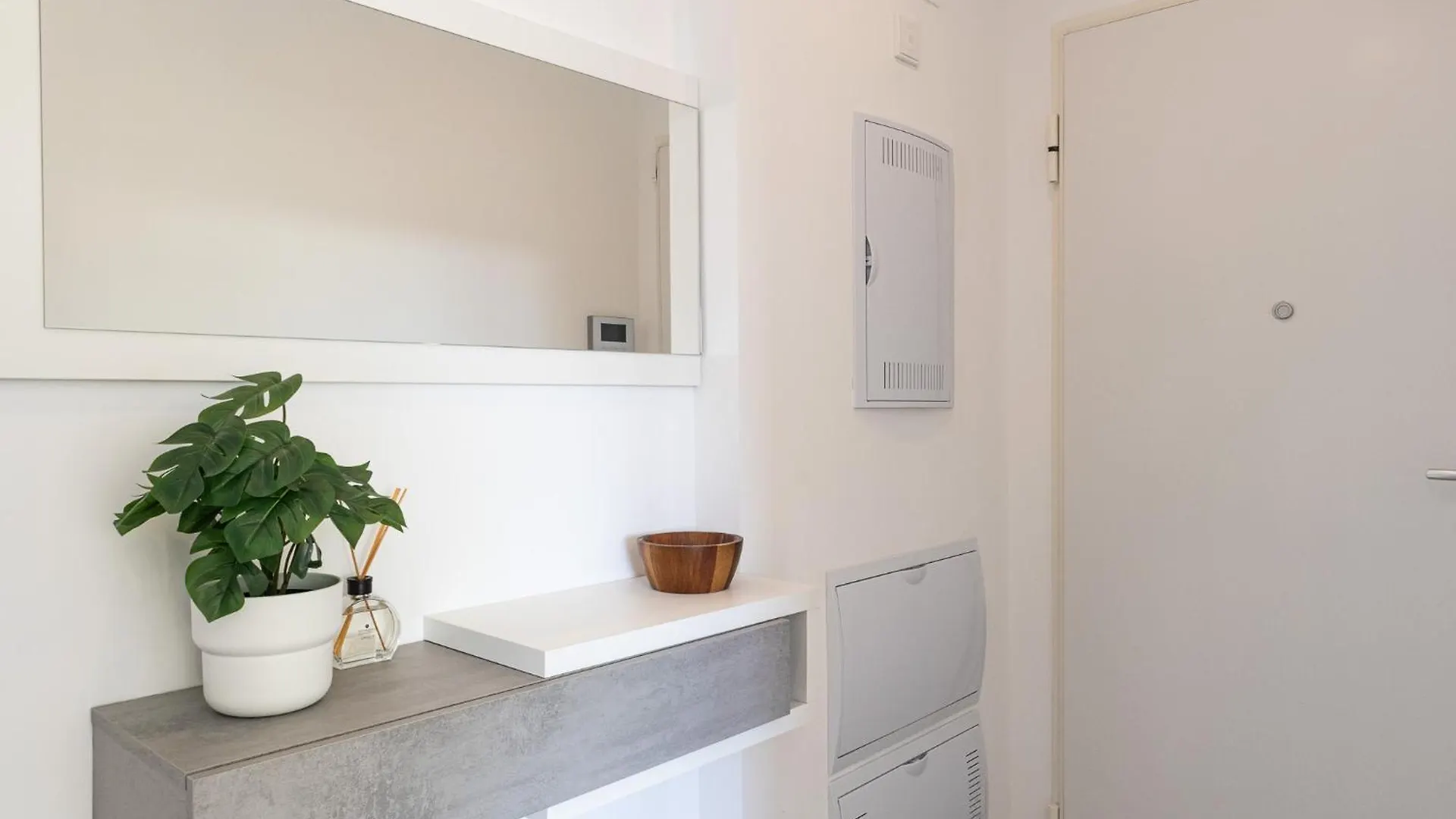 Pacific Calm Apartment 토레델마르