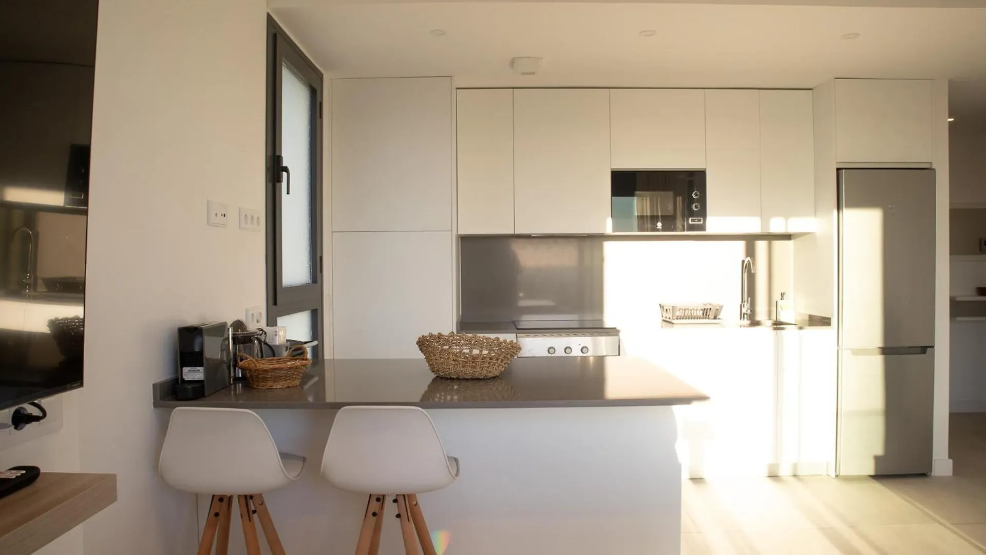 Pacific Calm Apartment 토레델마르